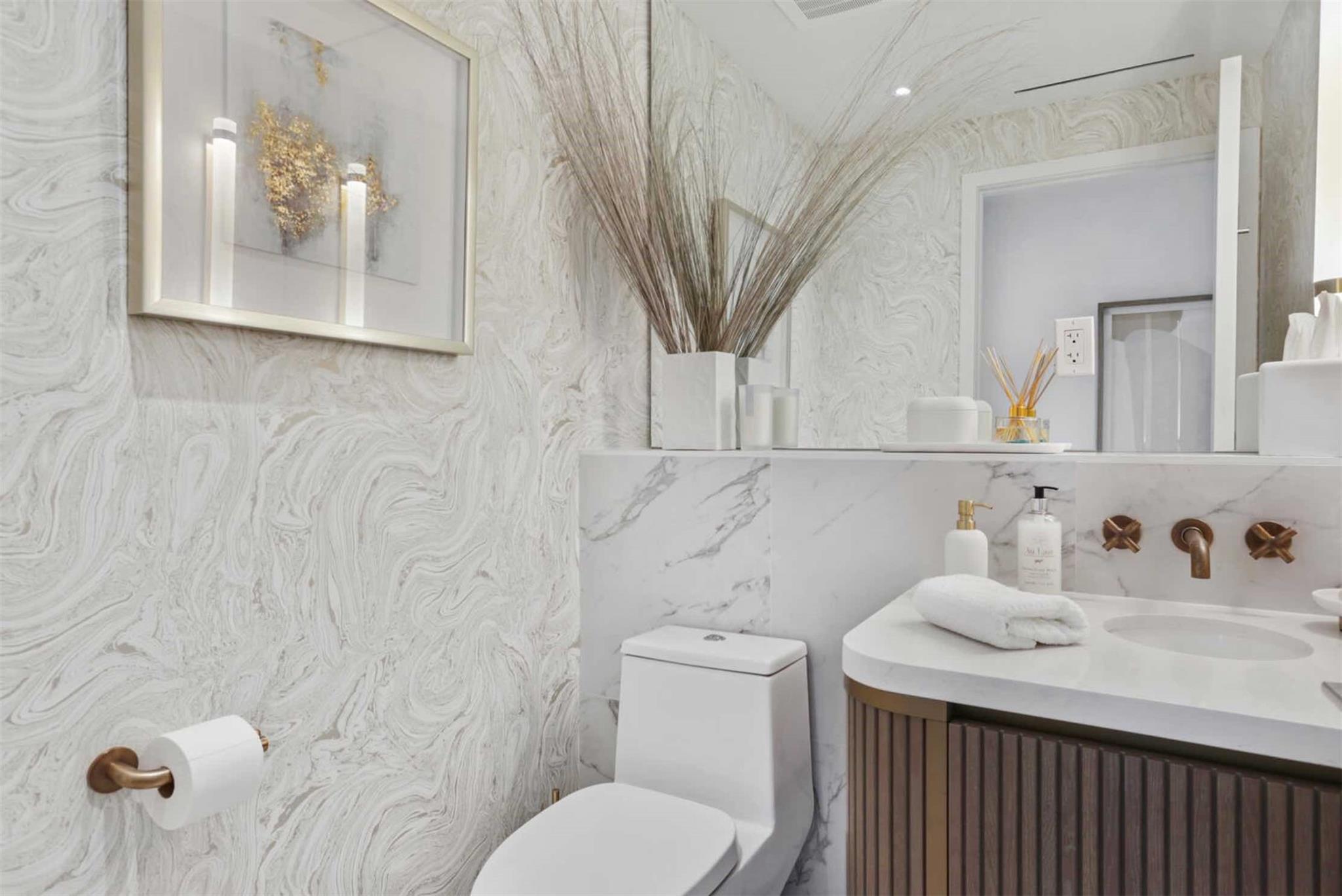 Four Seasons - Residential Lease