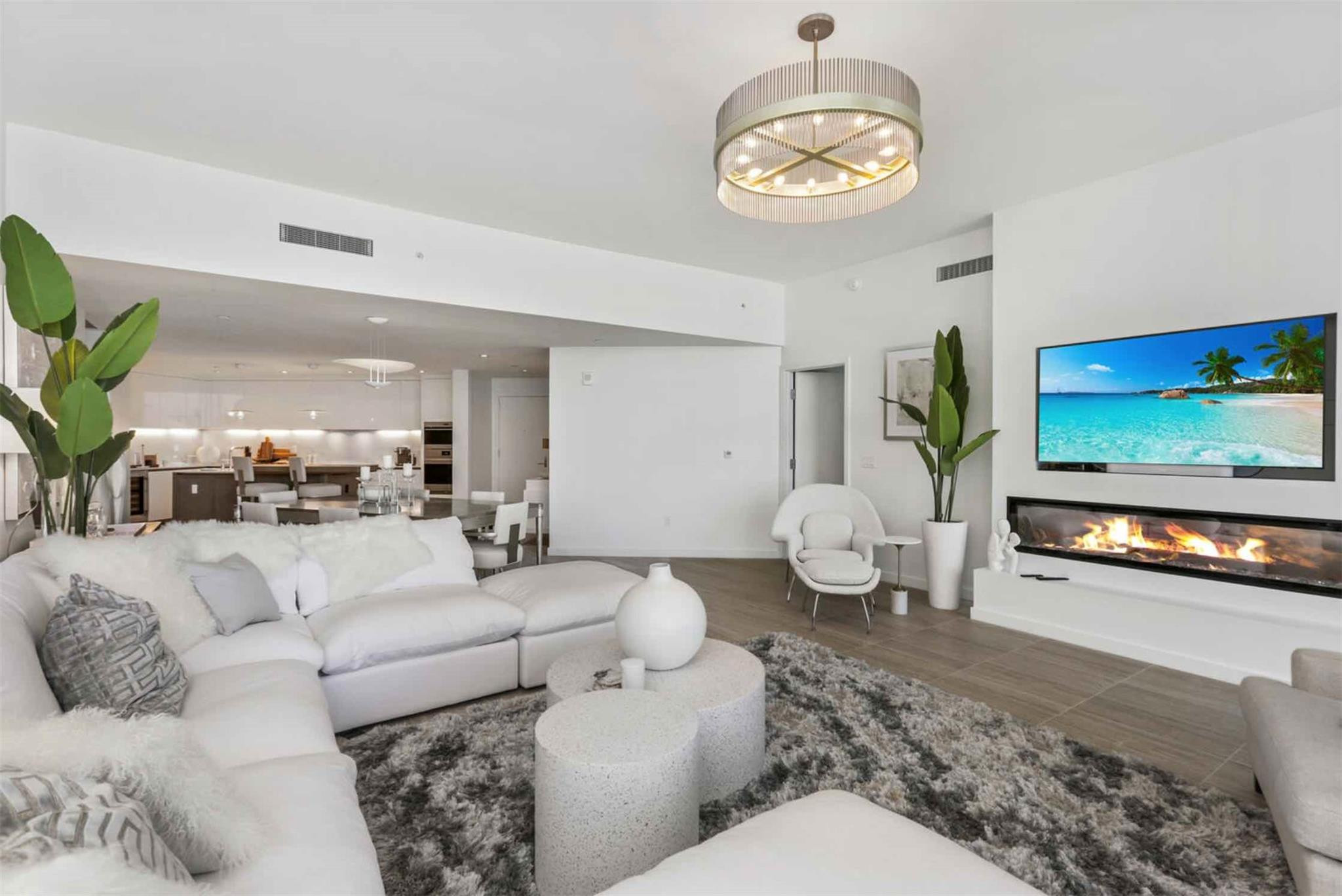 525 N Fort Lauderdale Beach Boulevard 1103