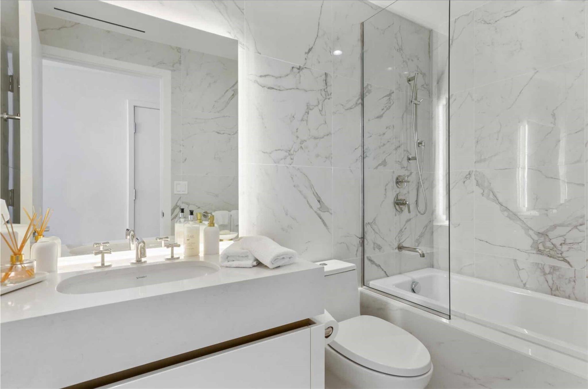 Four Seasons - Residential Lease