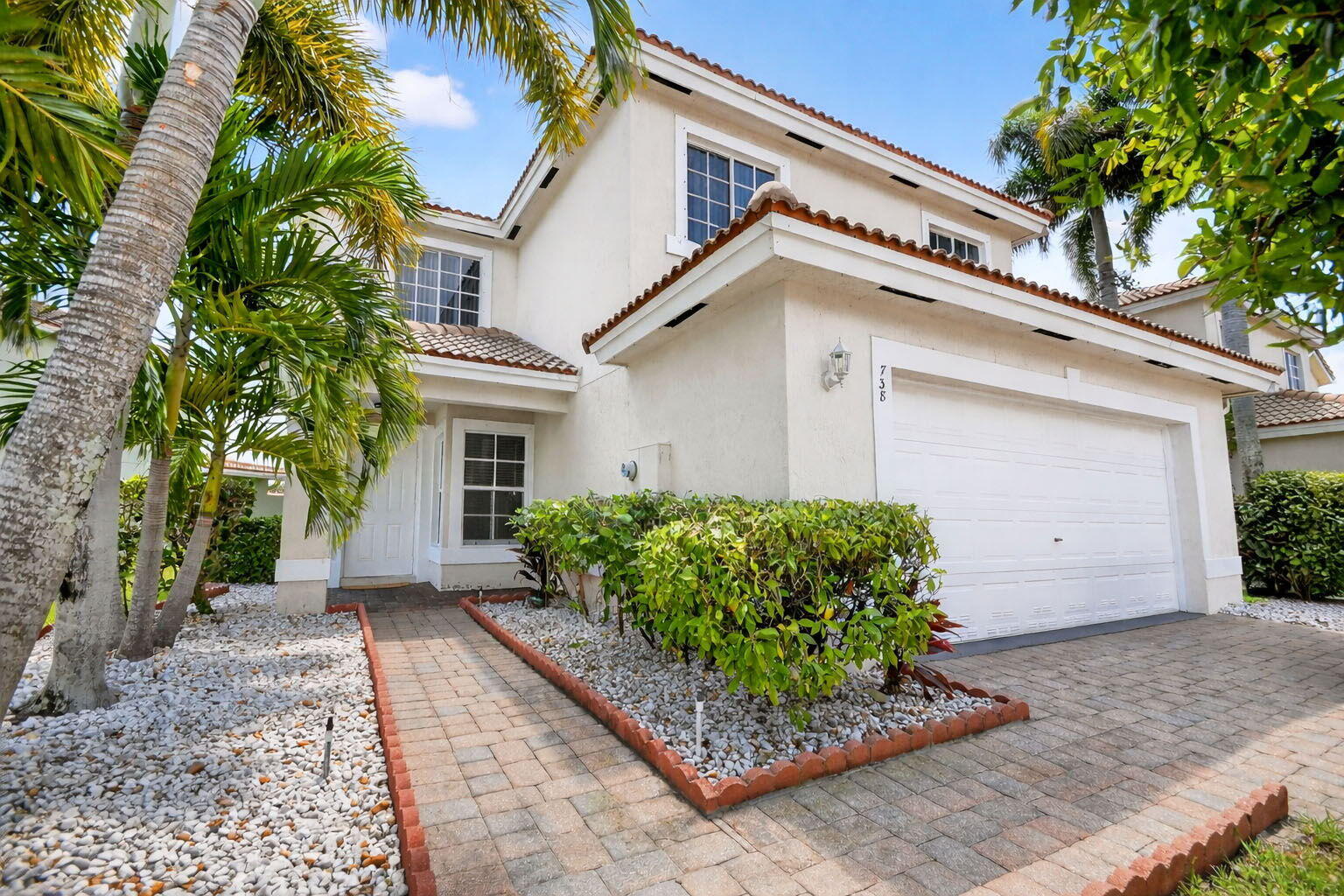 738 Perdido Heights Drive