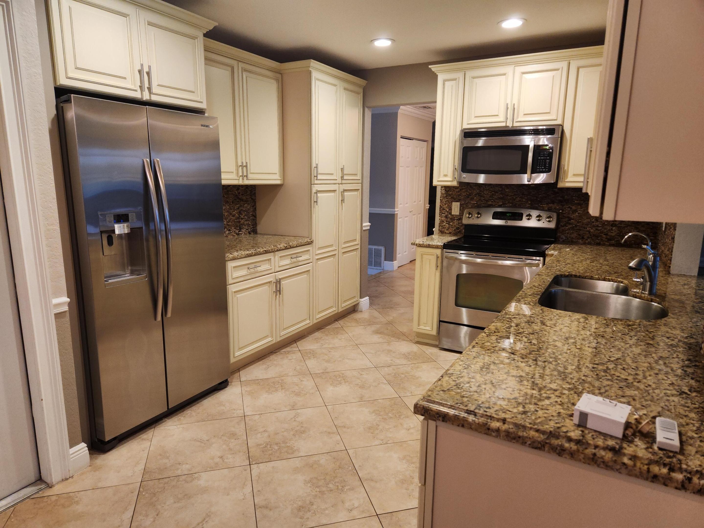 Floresta Pines - Residential Lease