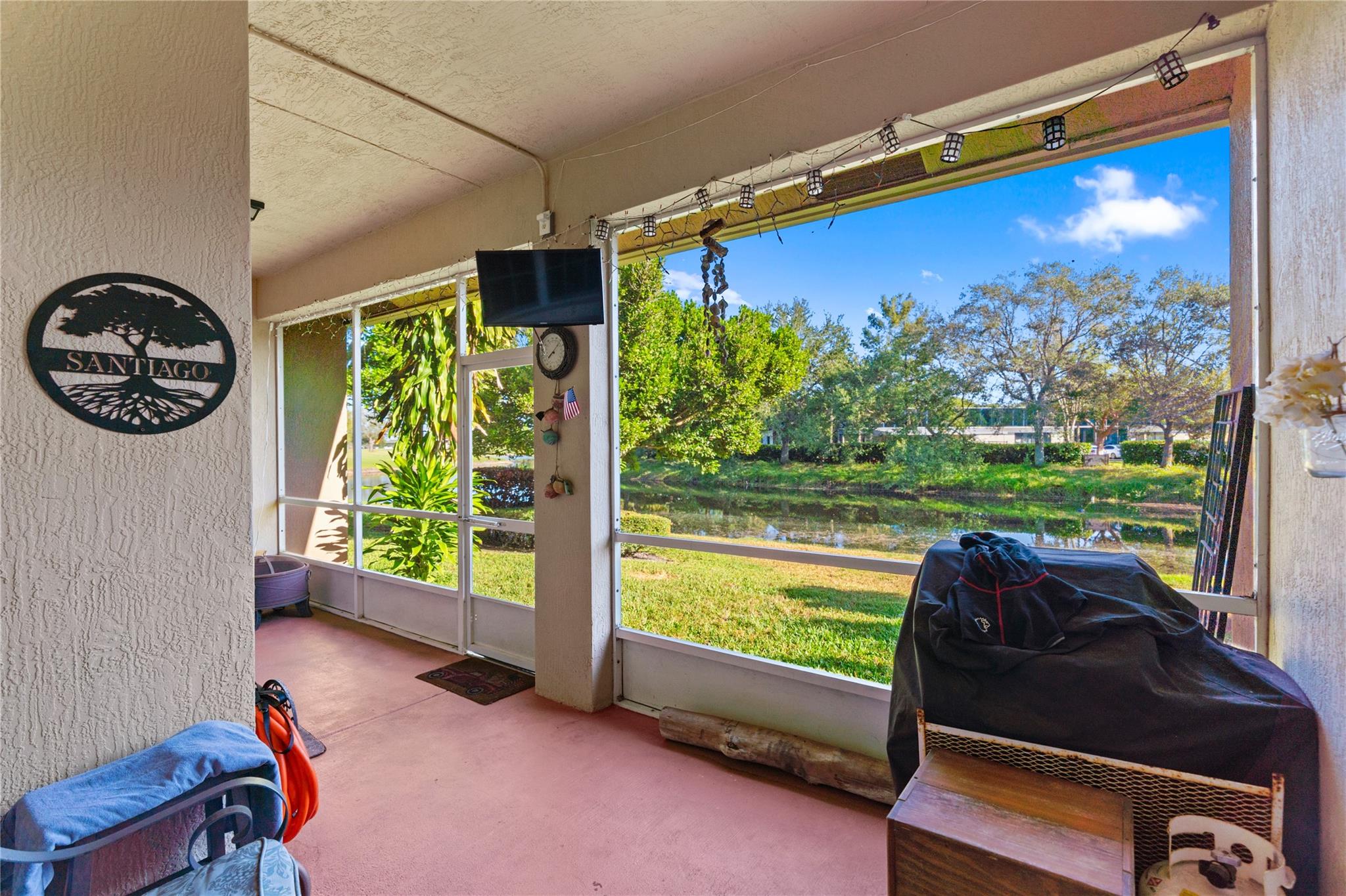 ROLLING HILLS GOLF & TENN - Residential