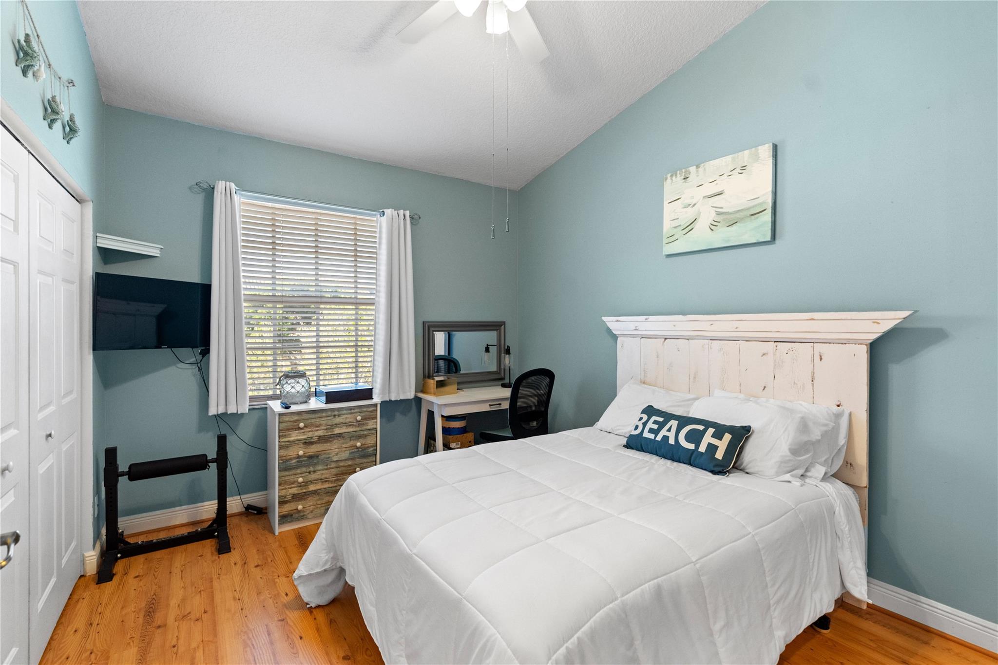 ROLLING HILLS GOLF & TENN - Residential