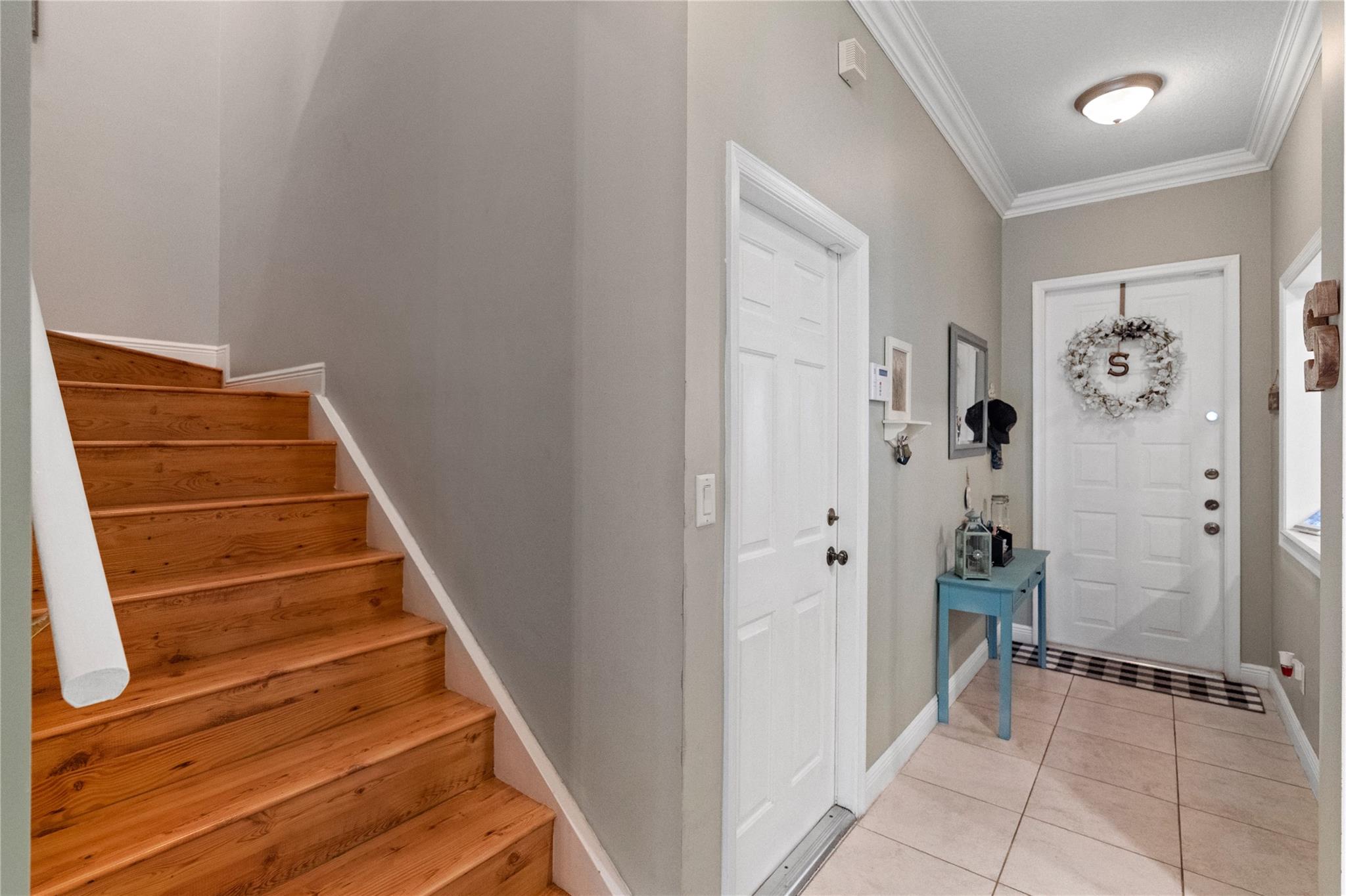 ROLLING HILLS GOLF & TENN - Residential