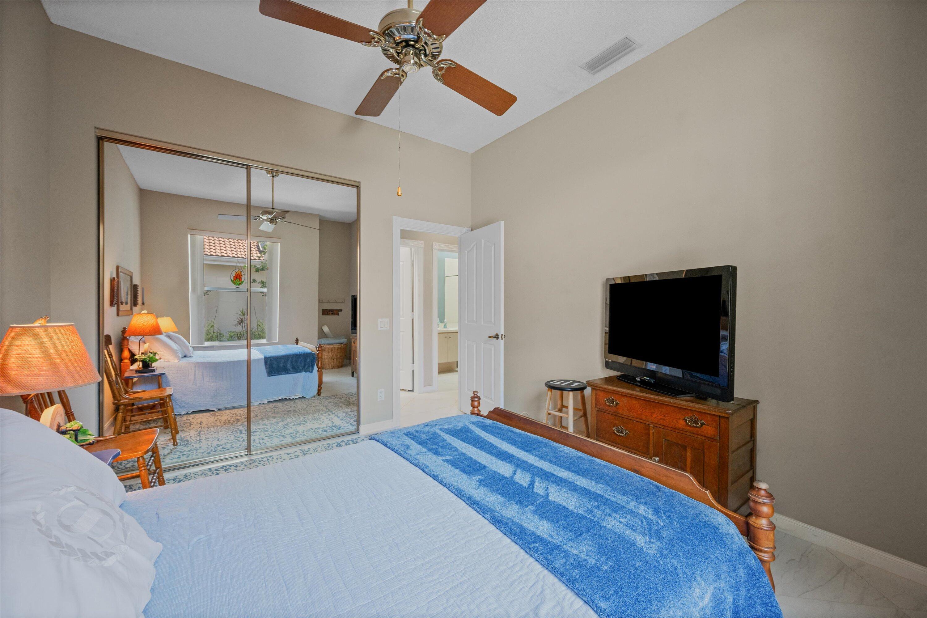 HAMPTONS AT MAPLEWOOD - Residential