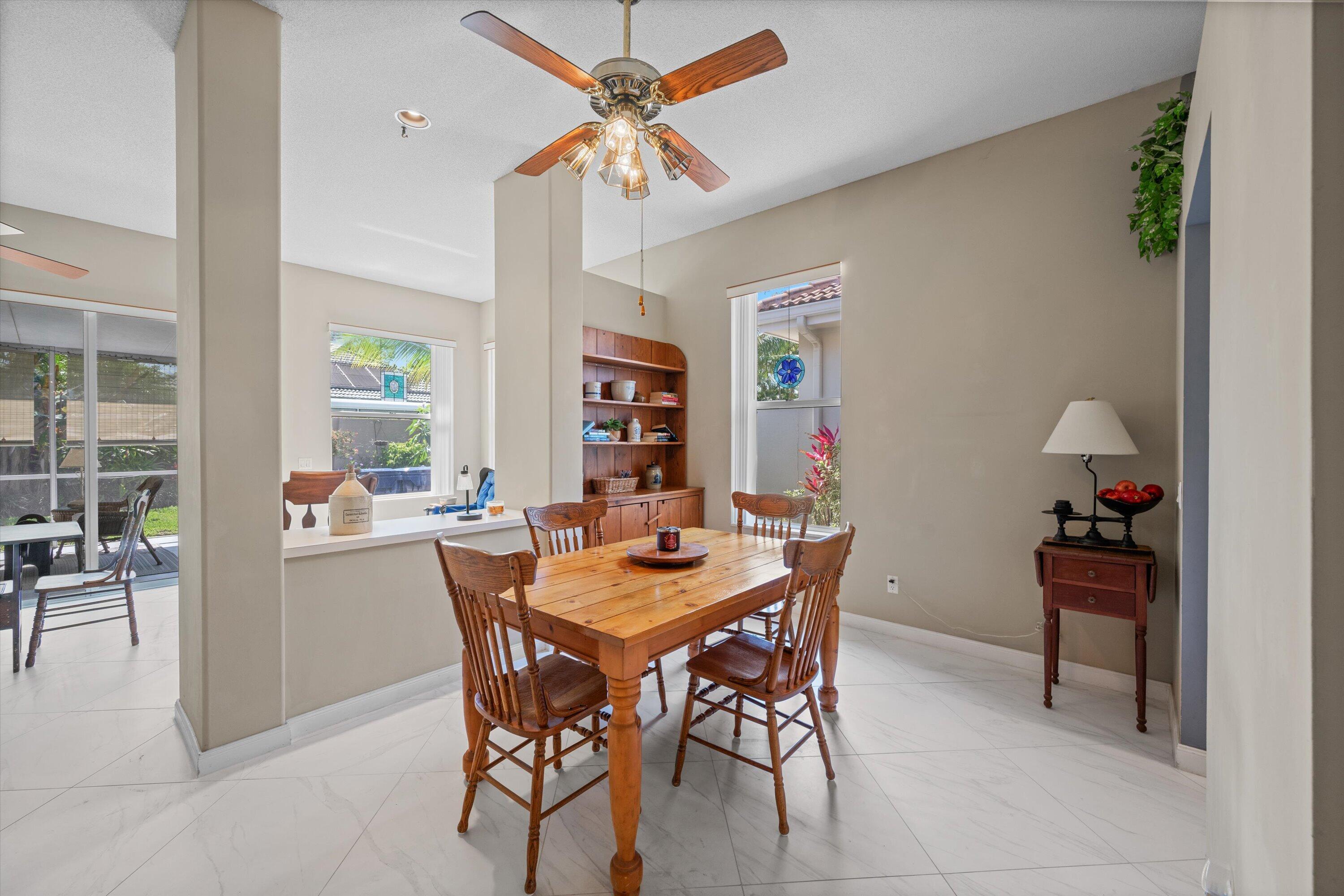HAMPTONS AT MAPLEWOOD - Residential