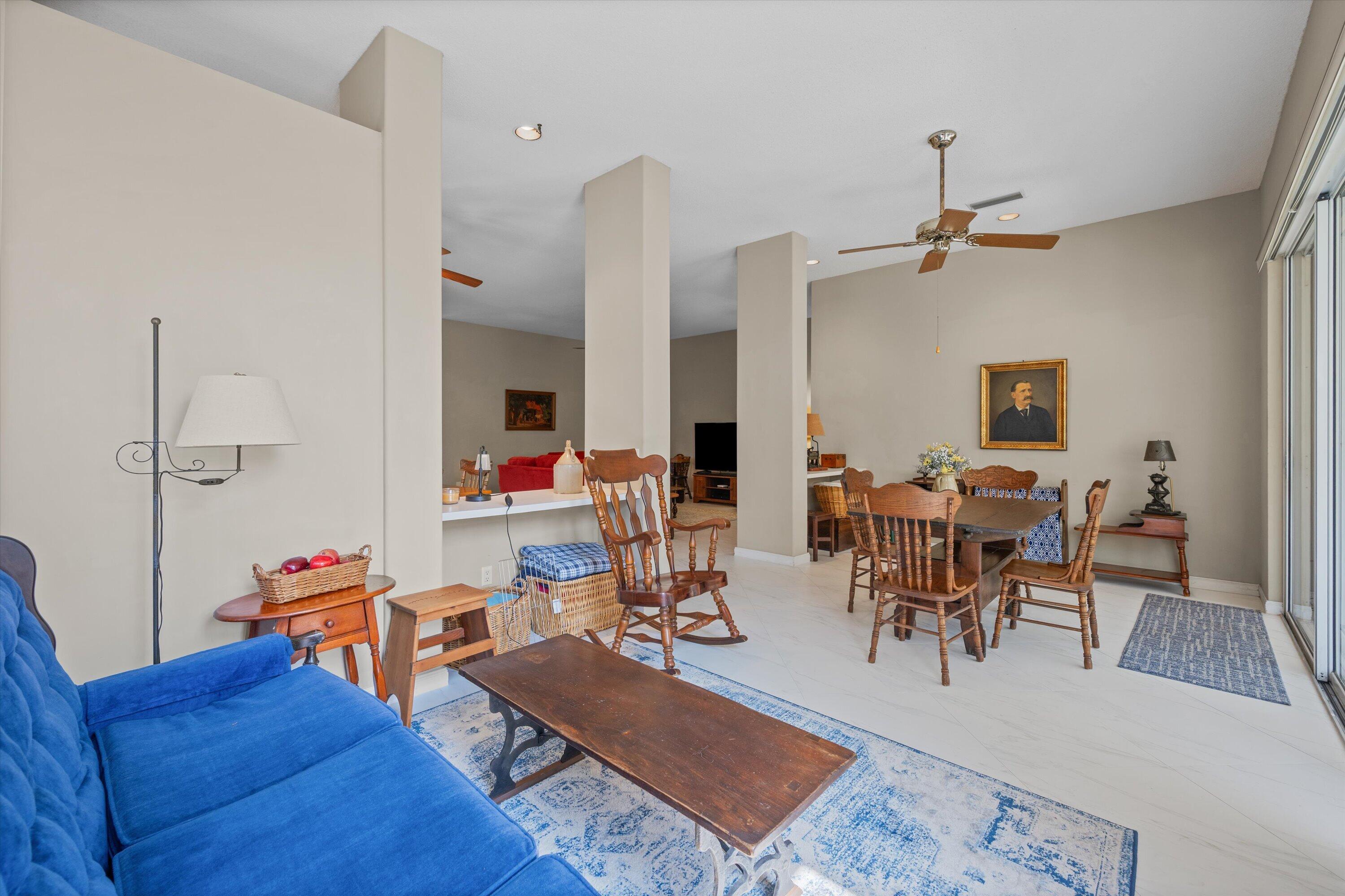 HAMPTONS AT MAPLEWOOD - Residential