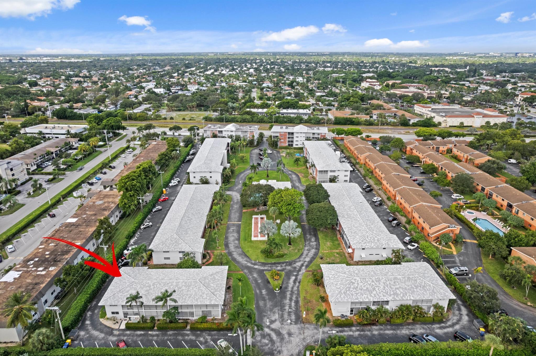 PALM ROYAL APTS INC CONDO - Residential