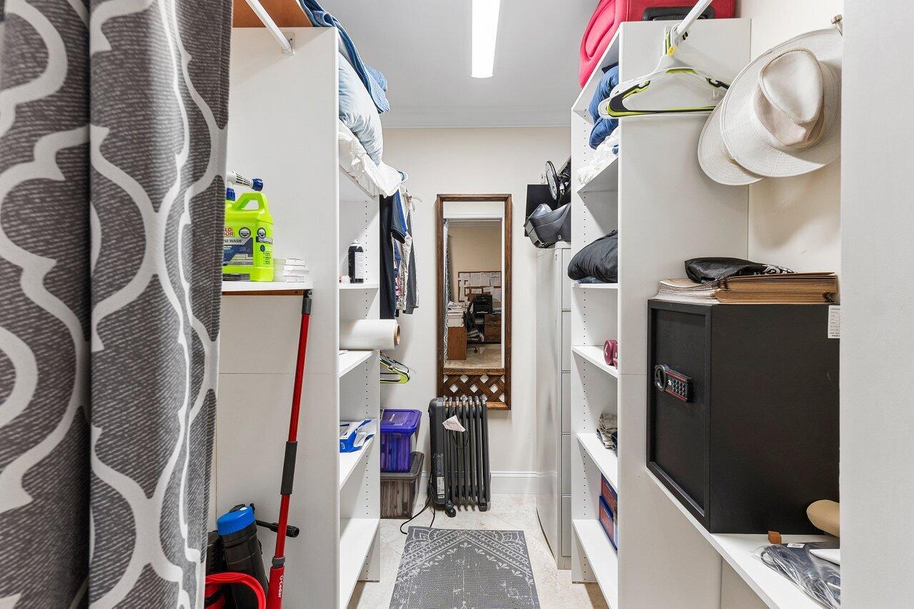 PLUMOSA PARK SEC A, B & D - Residential