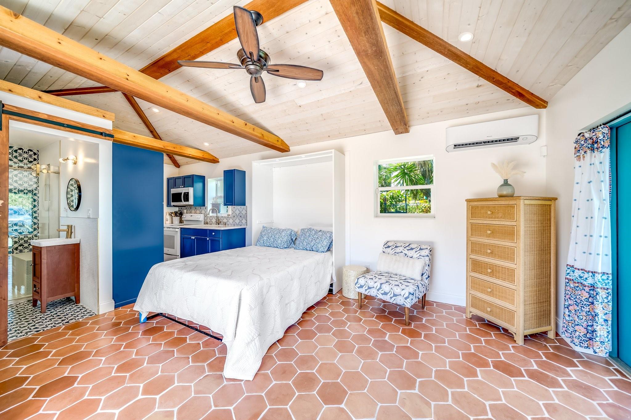 348 Alhambra Pl