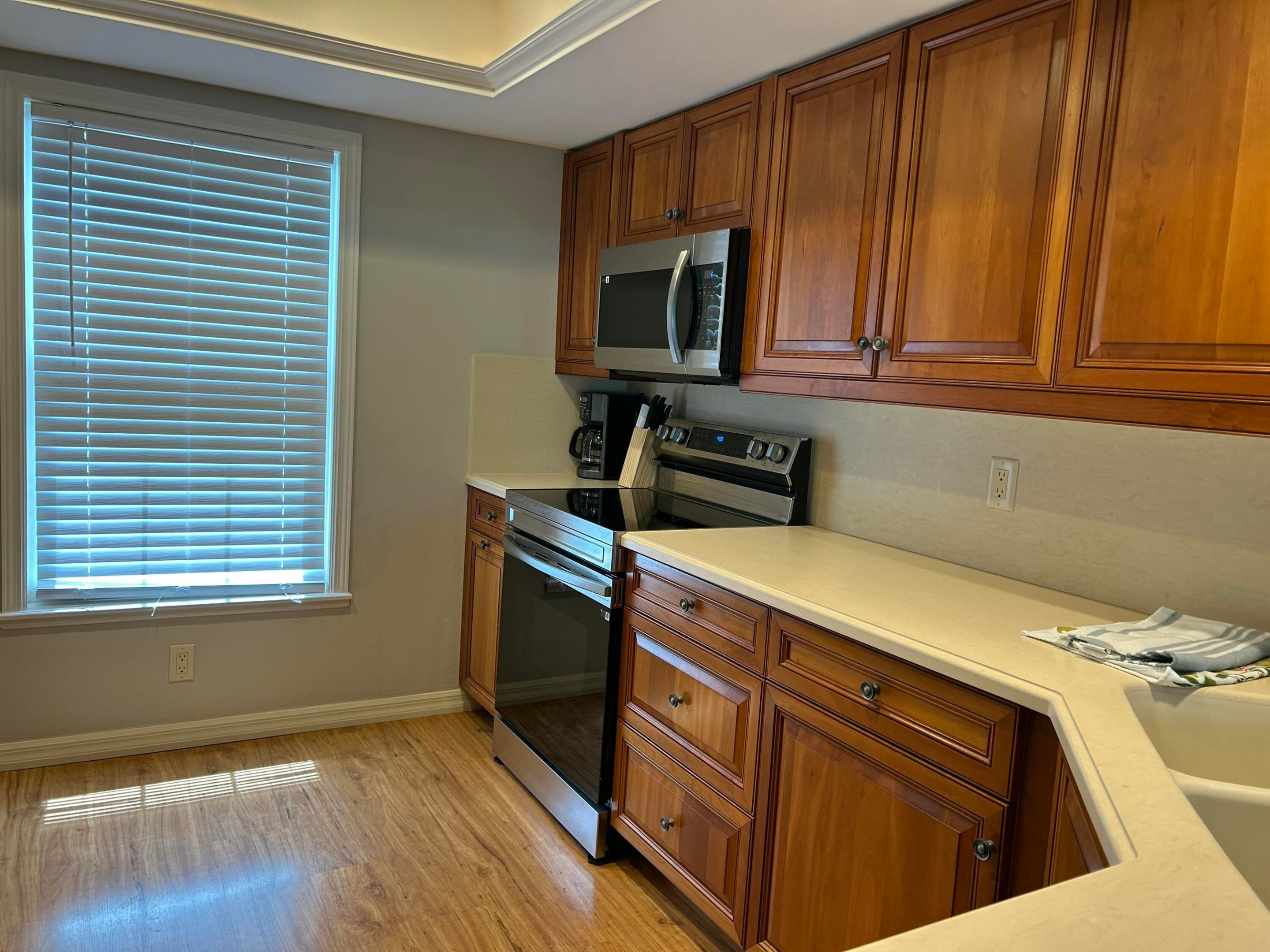 RIVERBEND CONDO - Residential Lease