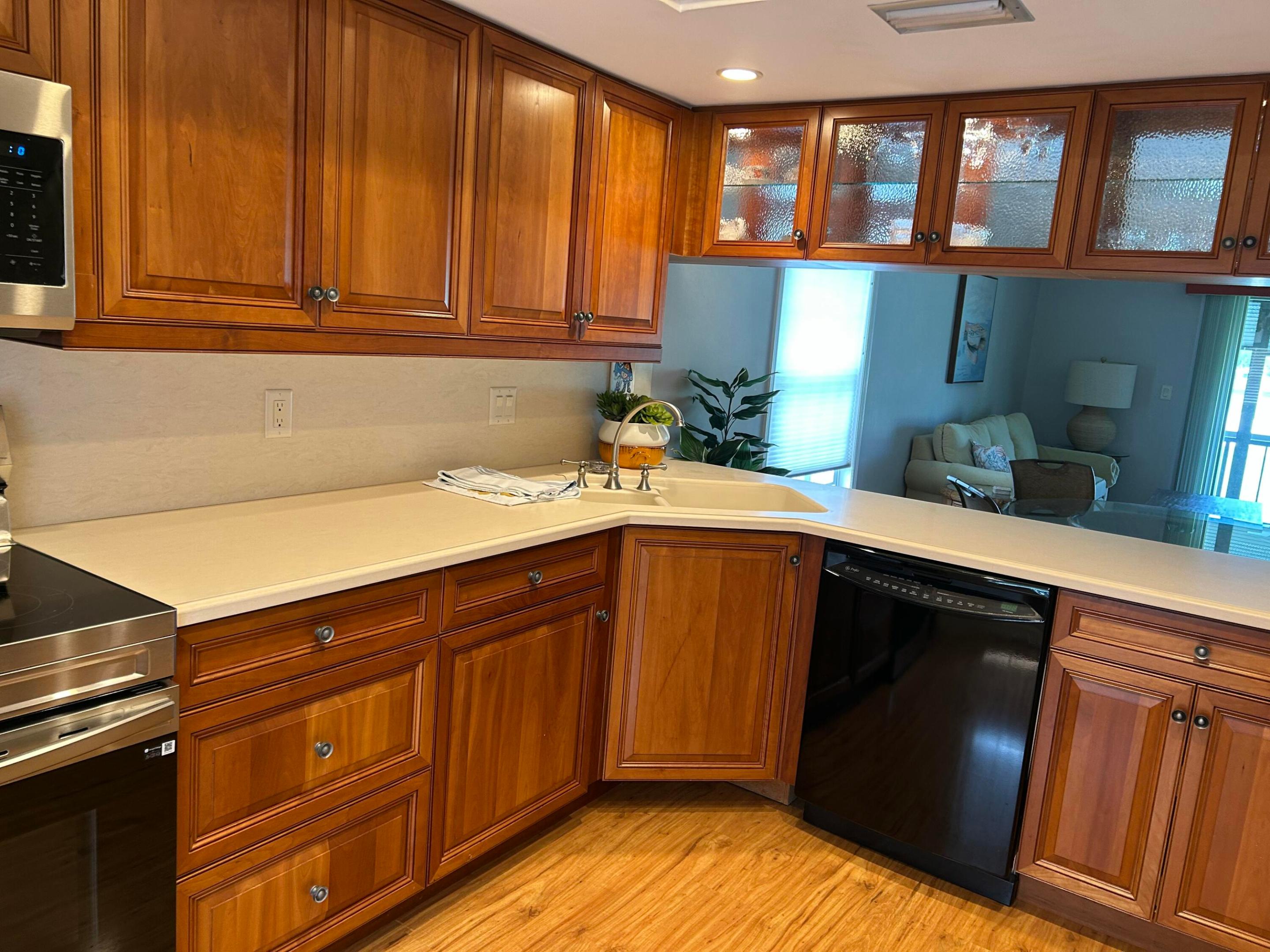 RIVERBEND CONDO - Residential Lease