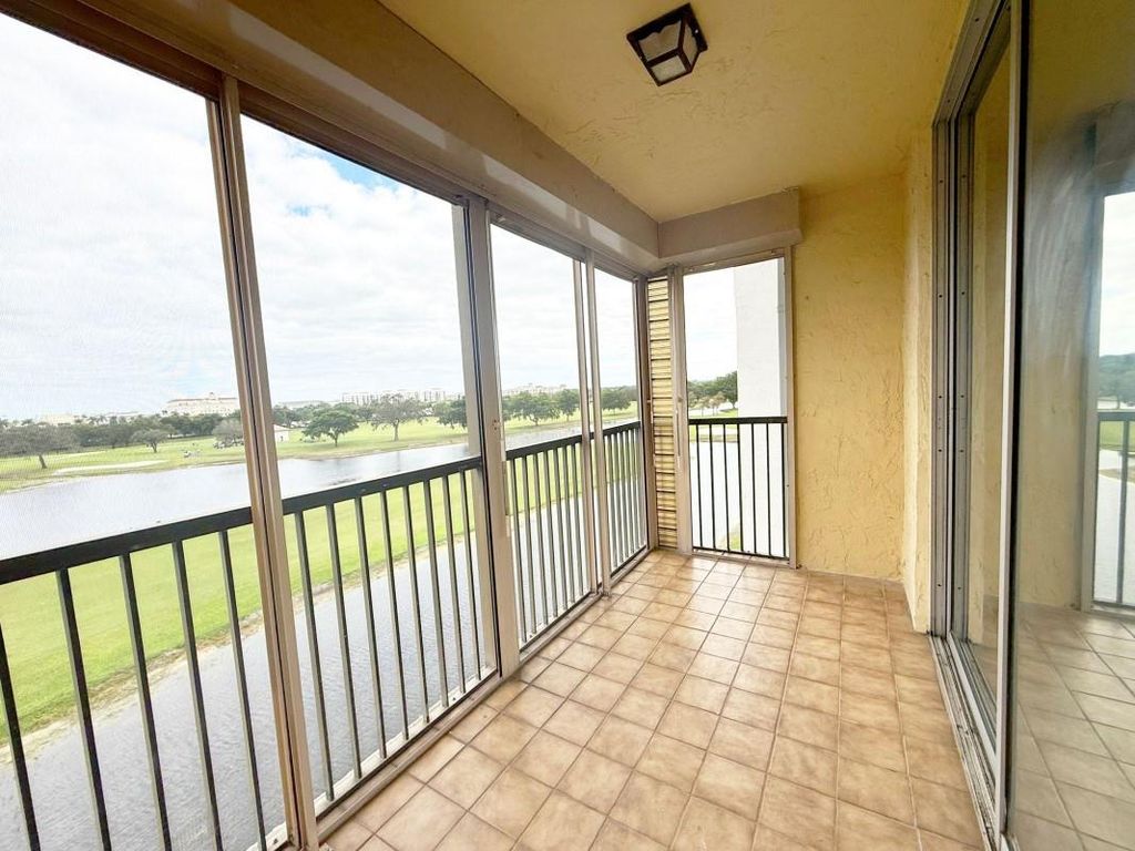 listing image 0