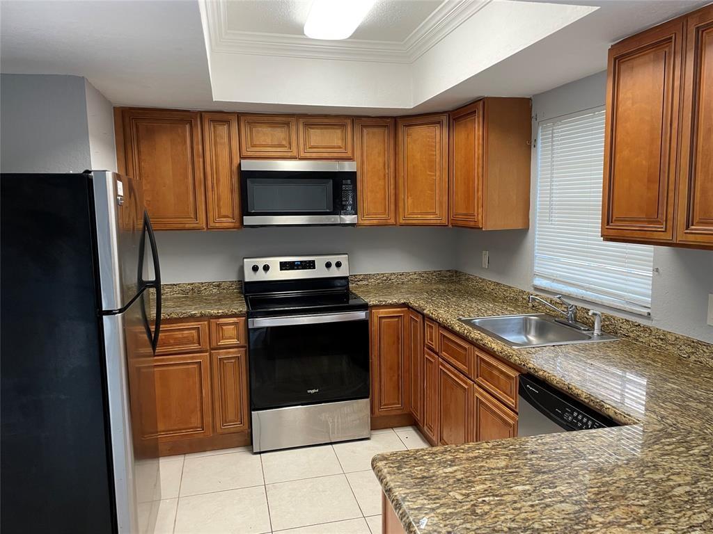 Tam O Shanter Family Twnh - Residential Lease