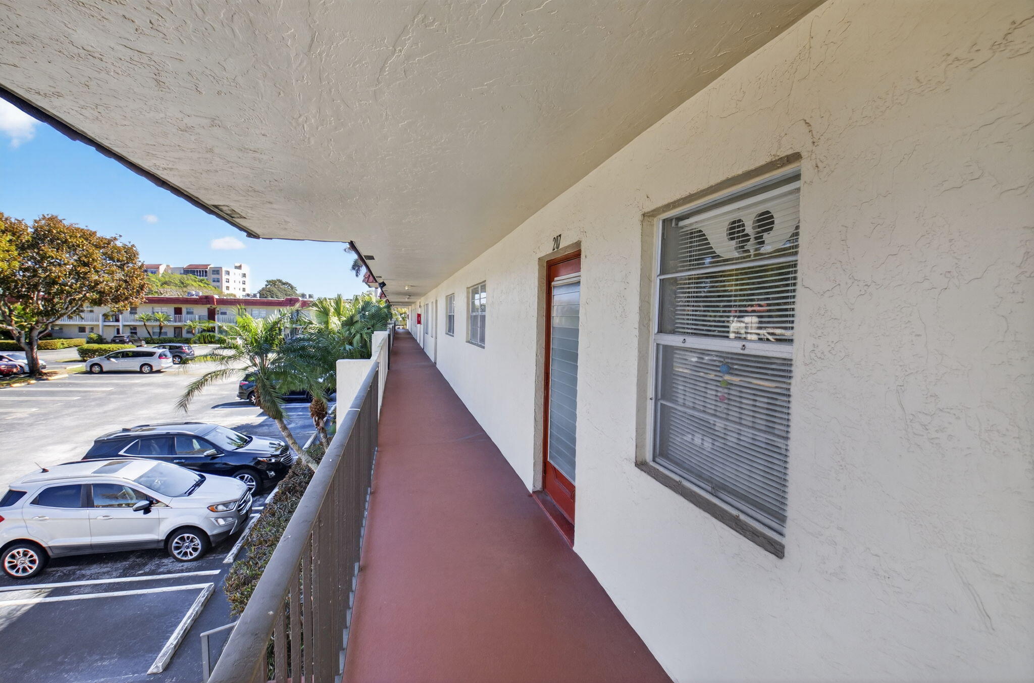 VILLAGES OF ORIOLE ABBEY CONDO - Residential