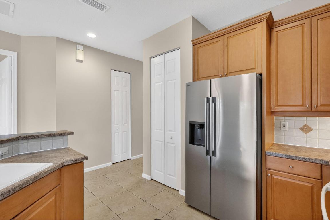 MARINER BAY - Residential