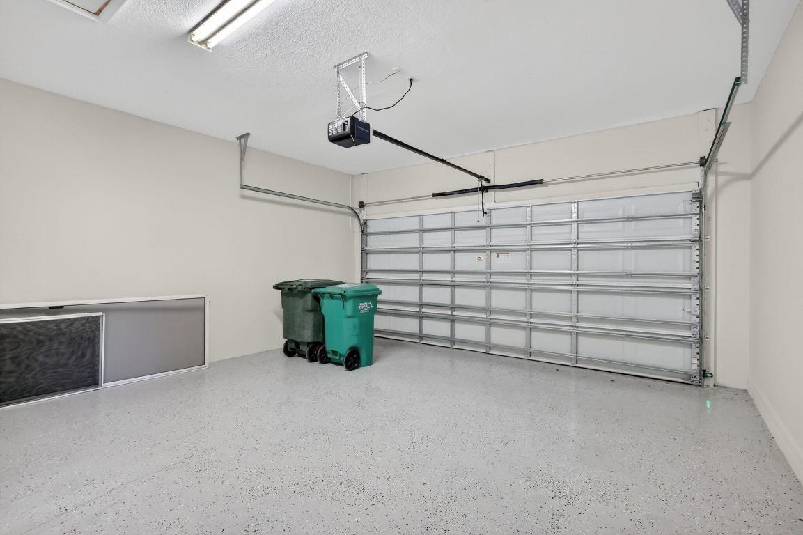 MARINER BAY - Residential