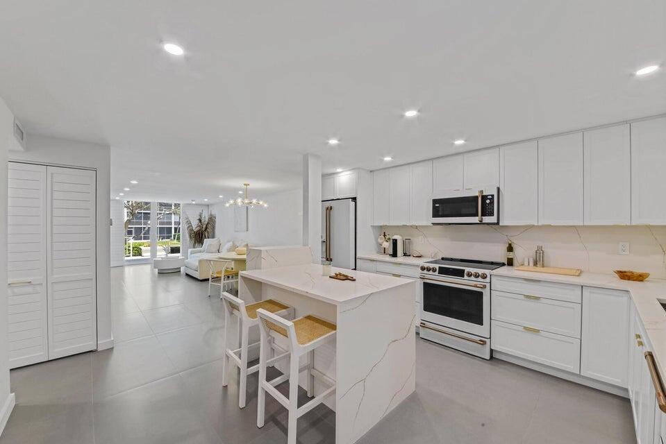 French VIllage - Residential Lease