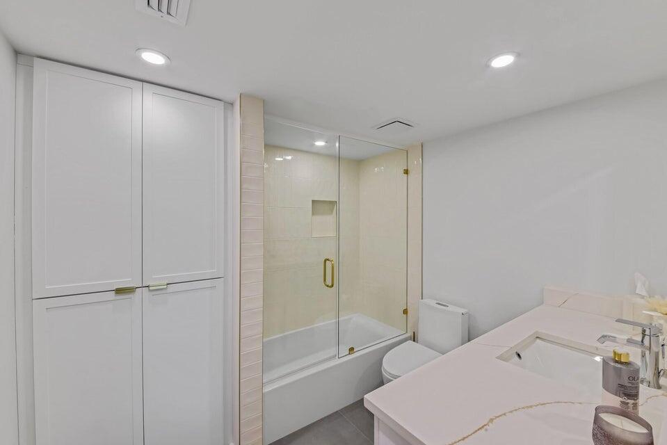 French VIllage - Residential Lease