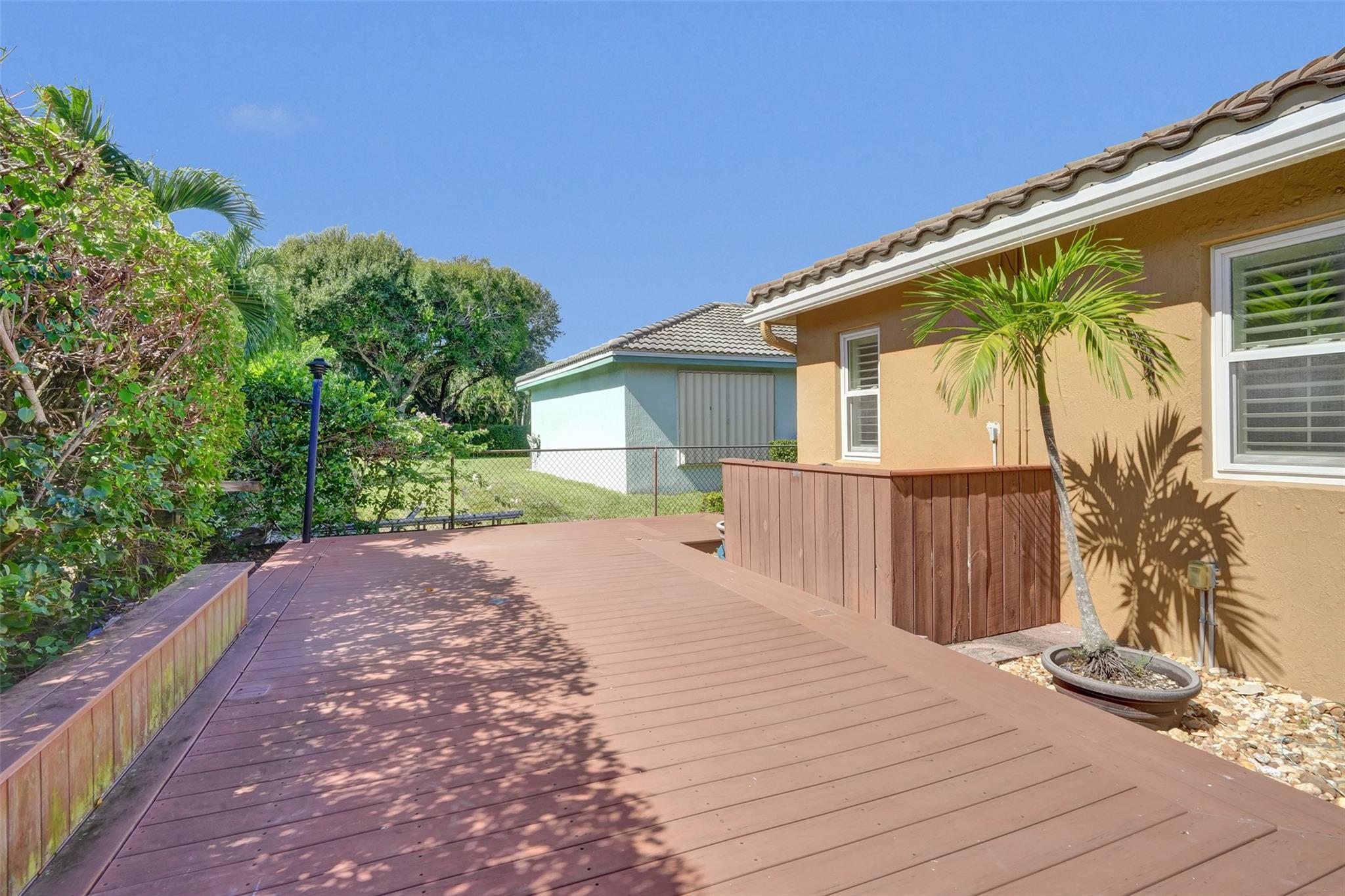 Winston Park Sec Two-B - Residential Lease