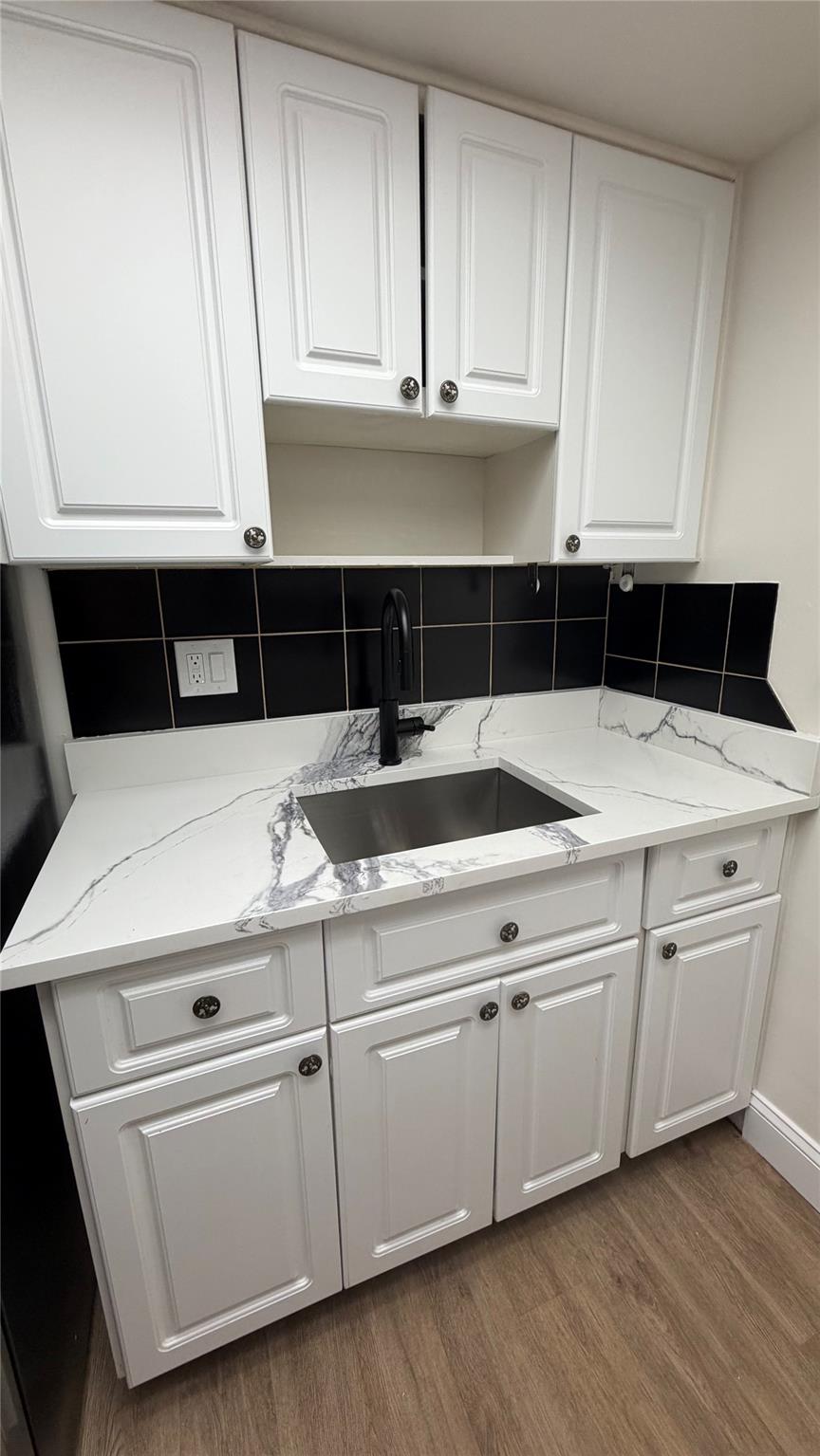 Tradewinds Apt Condo - Residential Lease
