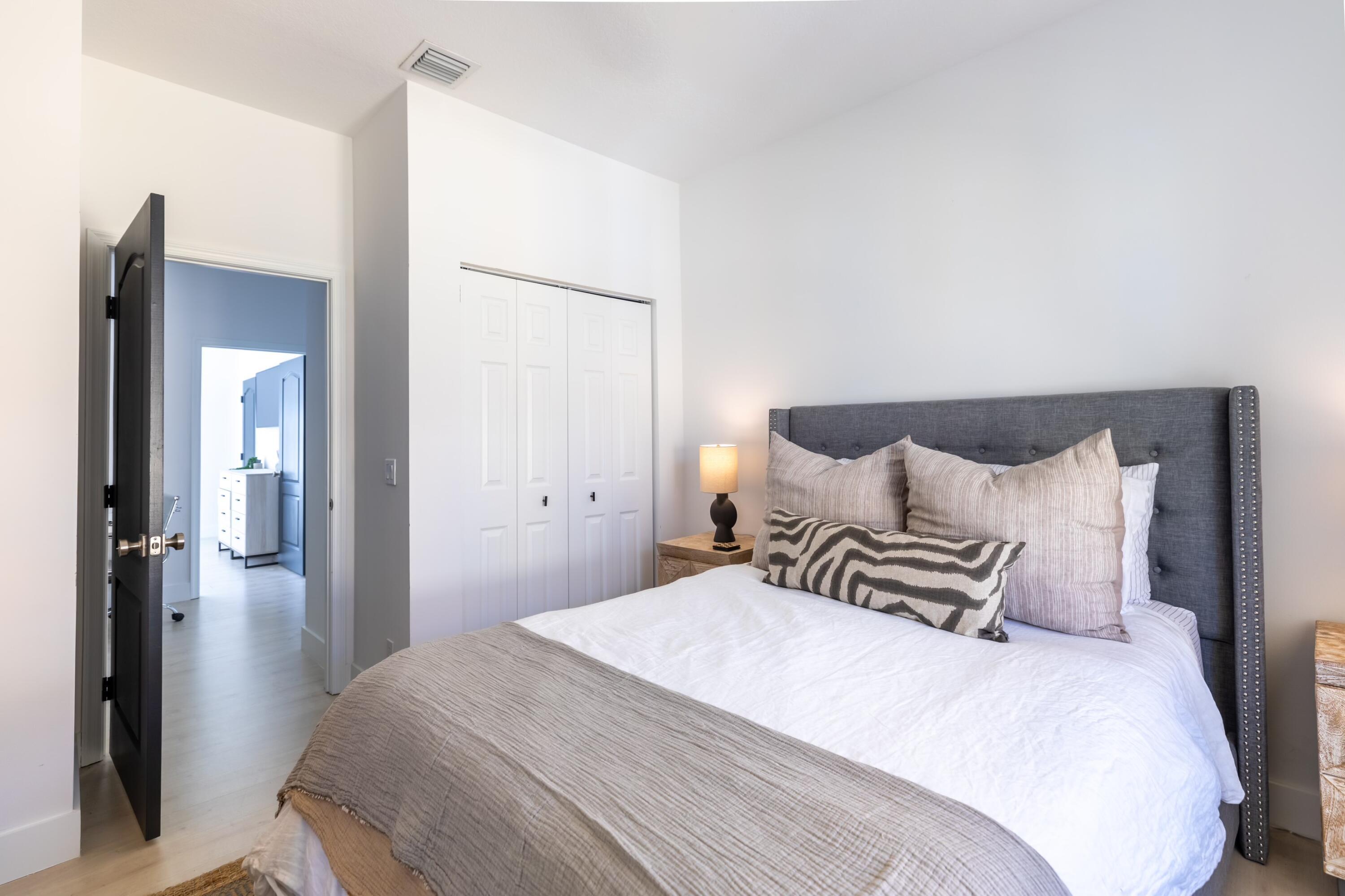 COURTYARDS OF DELRAY - Residential