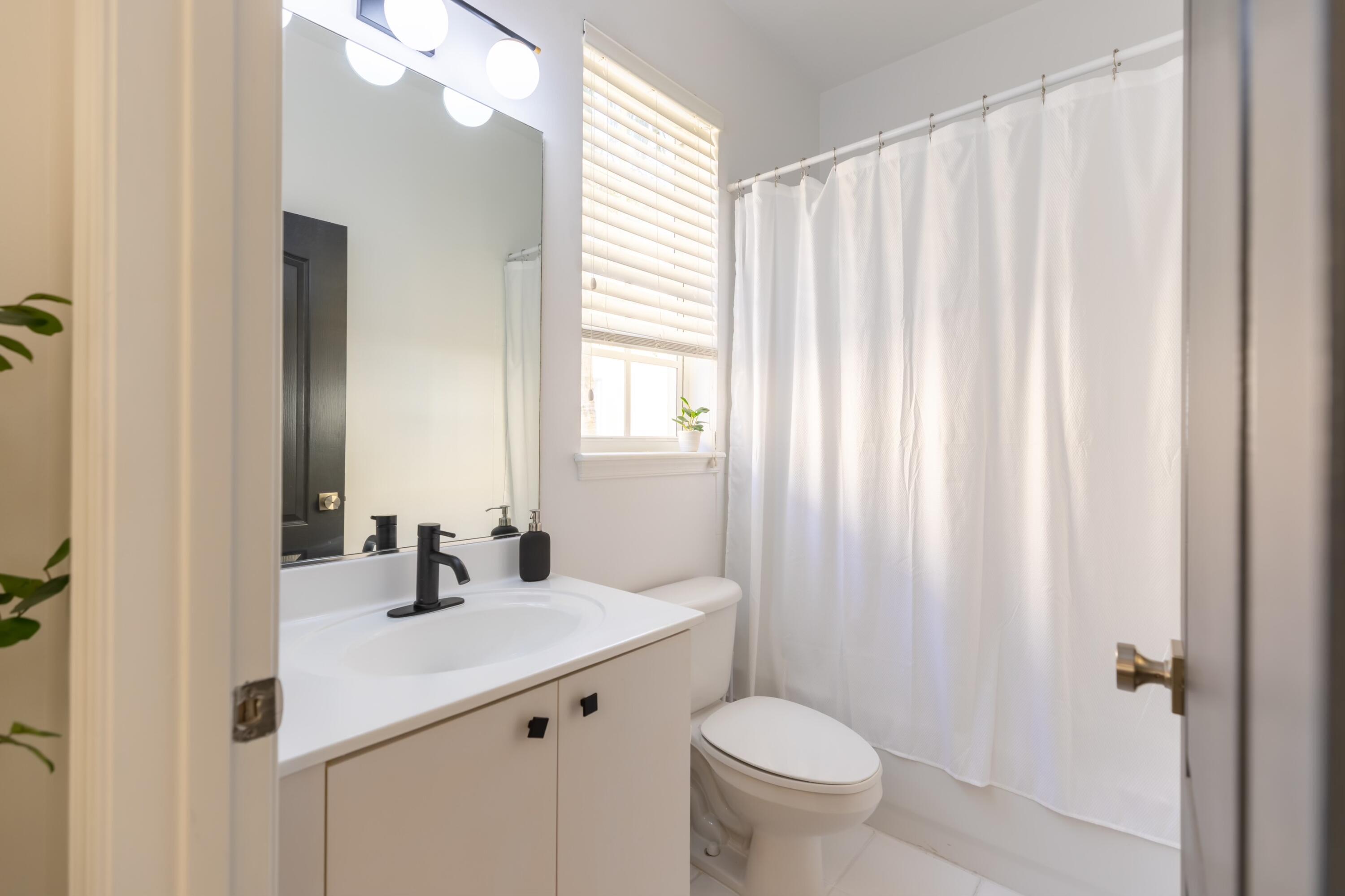 COURTYARDS OF DELRAY - Residential