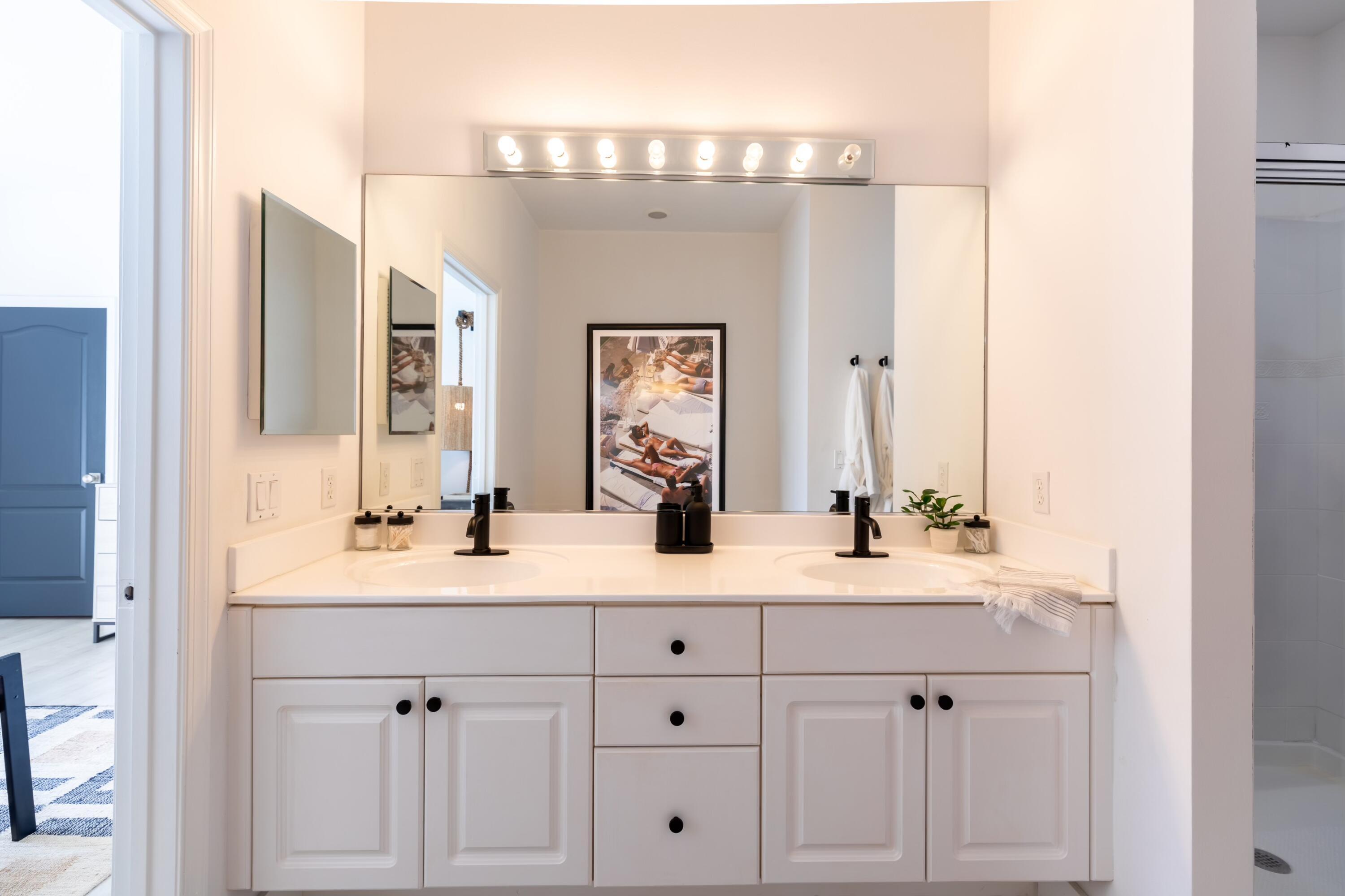 COURTYARDS OF DELRAY - Residential