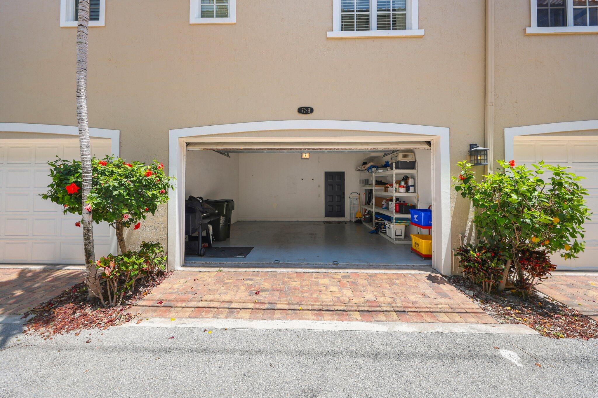 COURTYARDS OF DELRAY - Residential