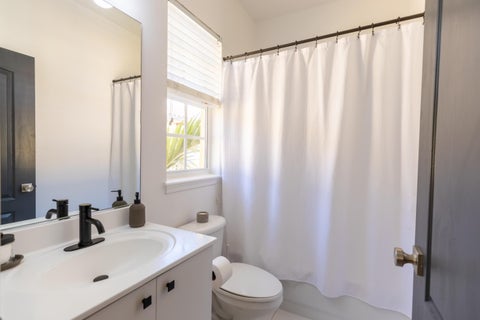 Tiny photo for 72 SE 6th Avenue #H, Delray Beach, FL 33483 (MLS # B26023302)