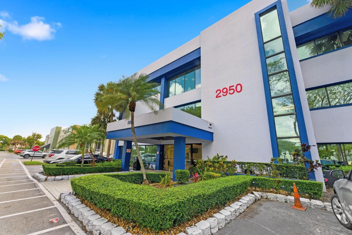 2950 W Cypress Creek Road