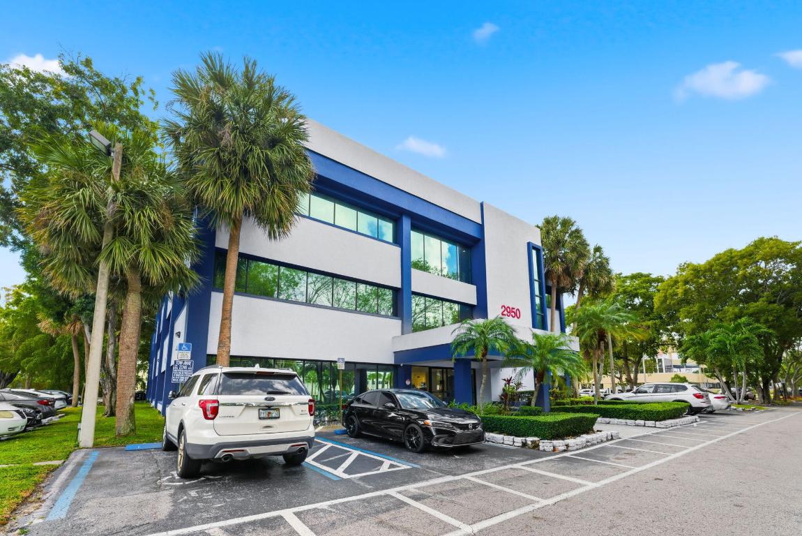 2950 W Cypress Creek Road