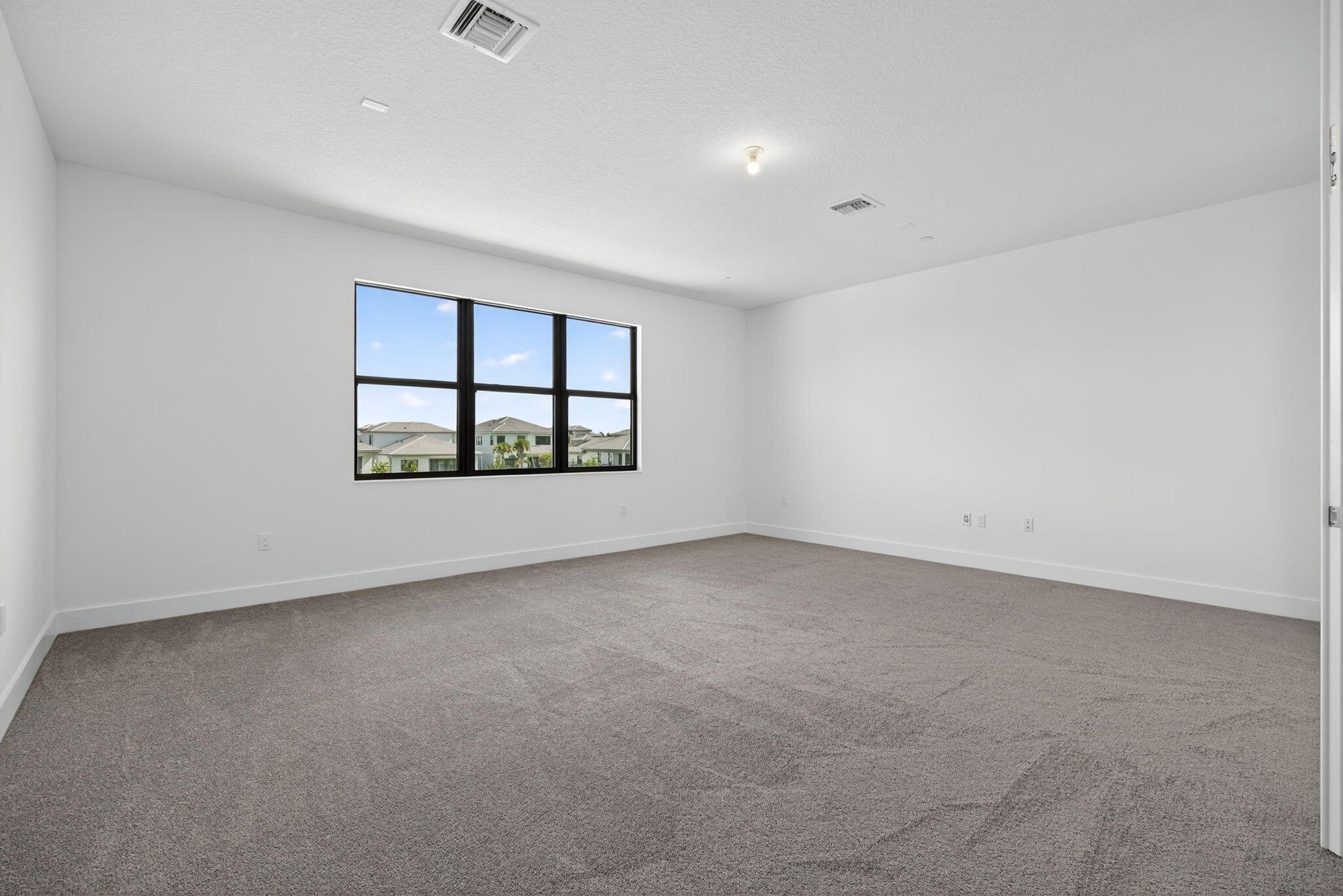 AVENIR POD - Residential Lease