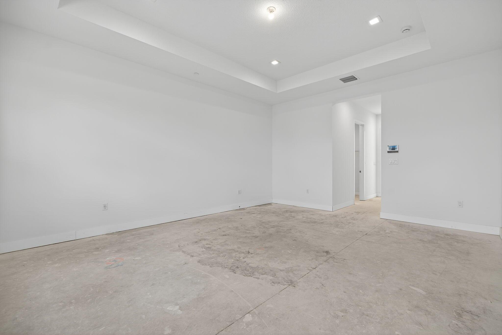 AVENIR POD - Residential Lease
