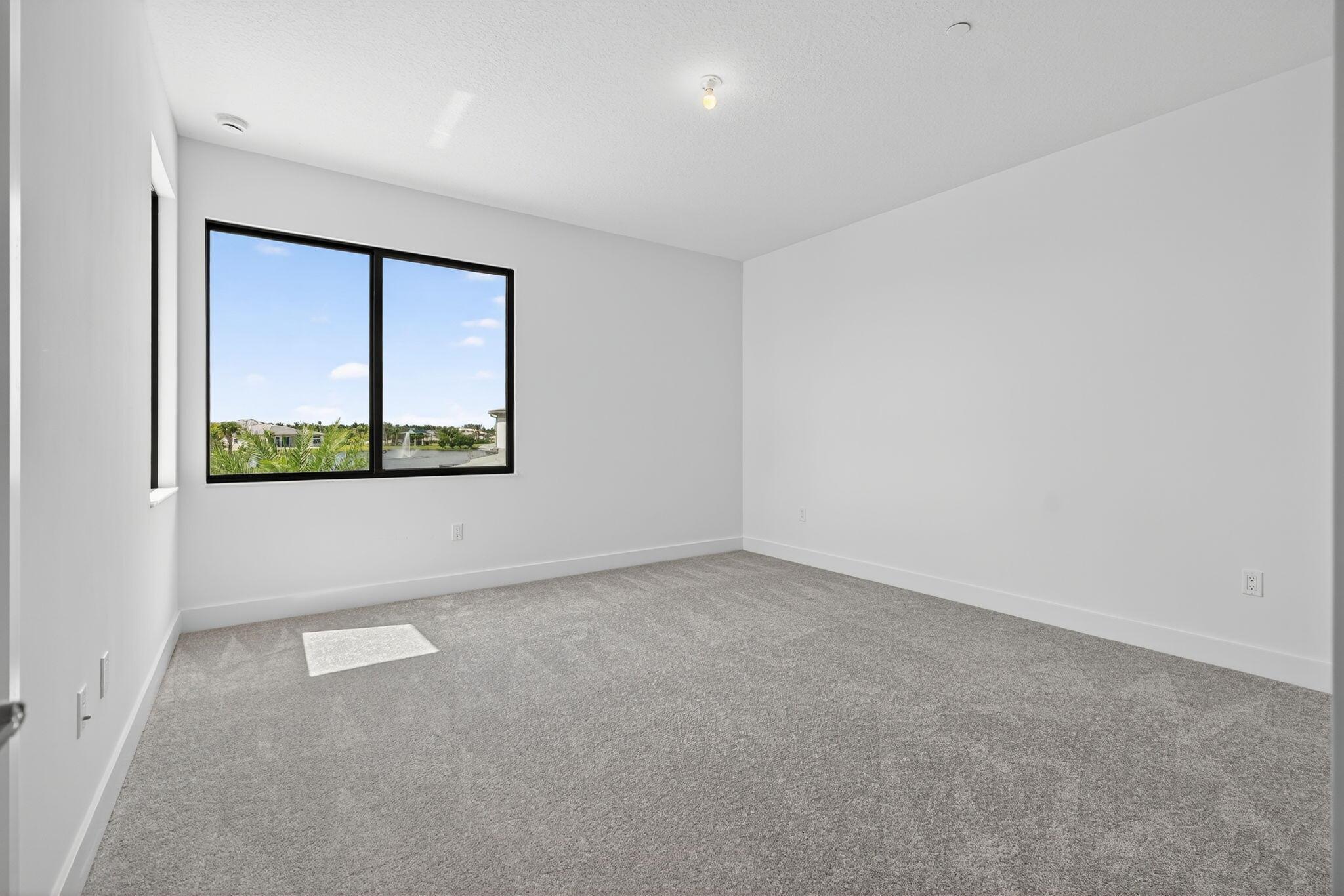 AVENIR POD - Residential Lease