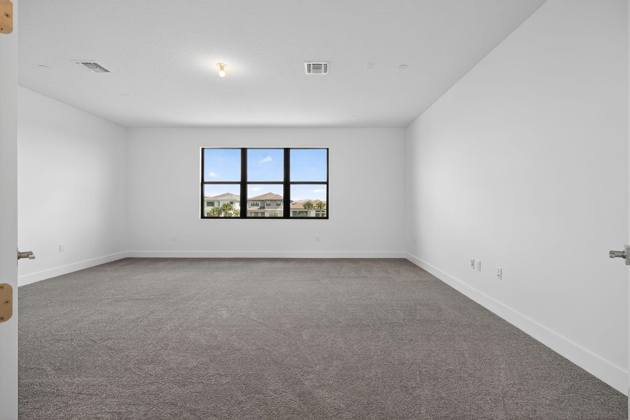 AVENIR POD - Residential Lease