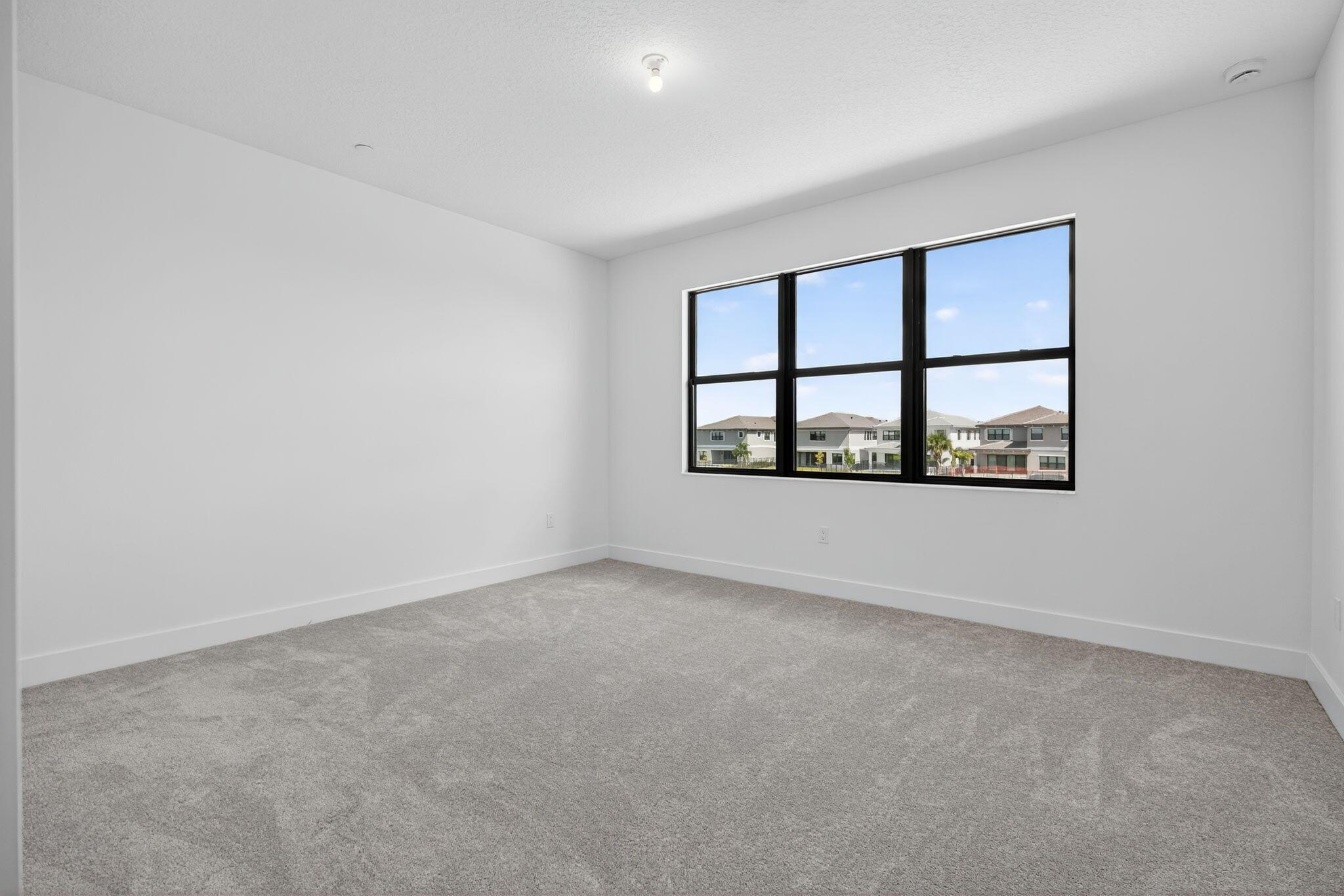 AVENIR POD - Residential Lease