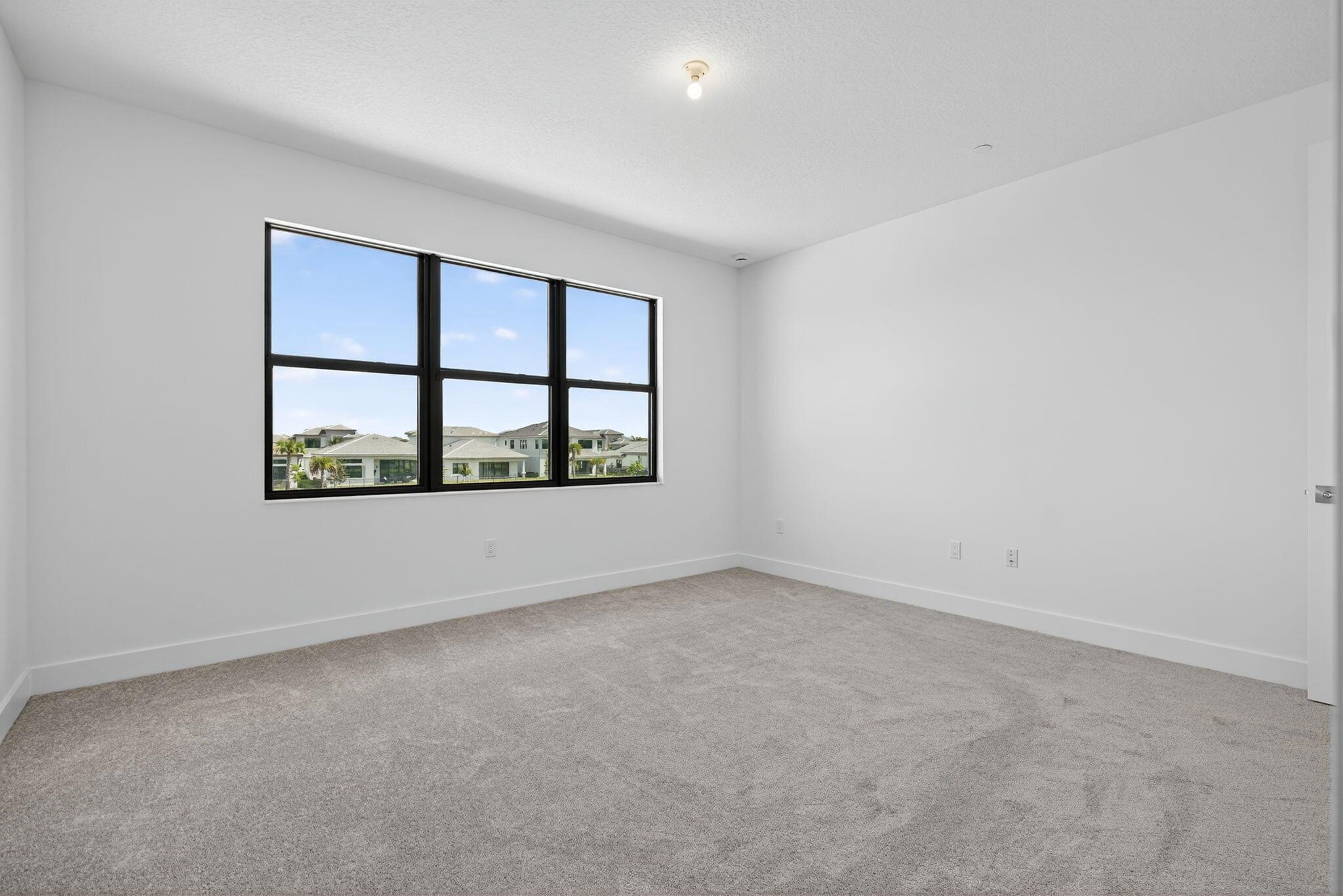 AVENIR POD - Residential Lease