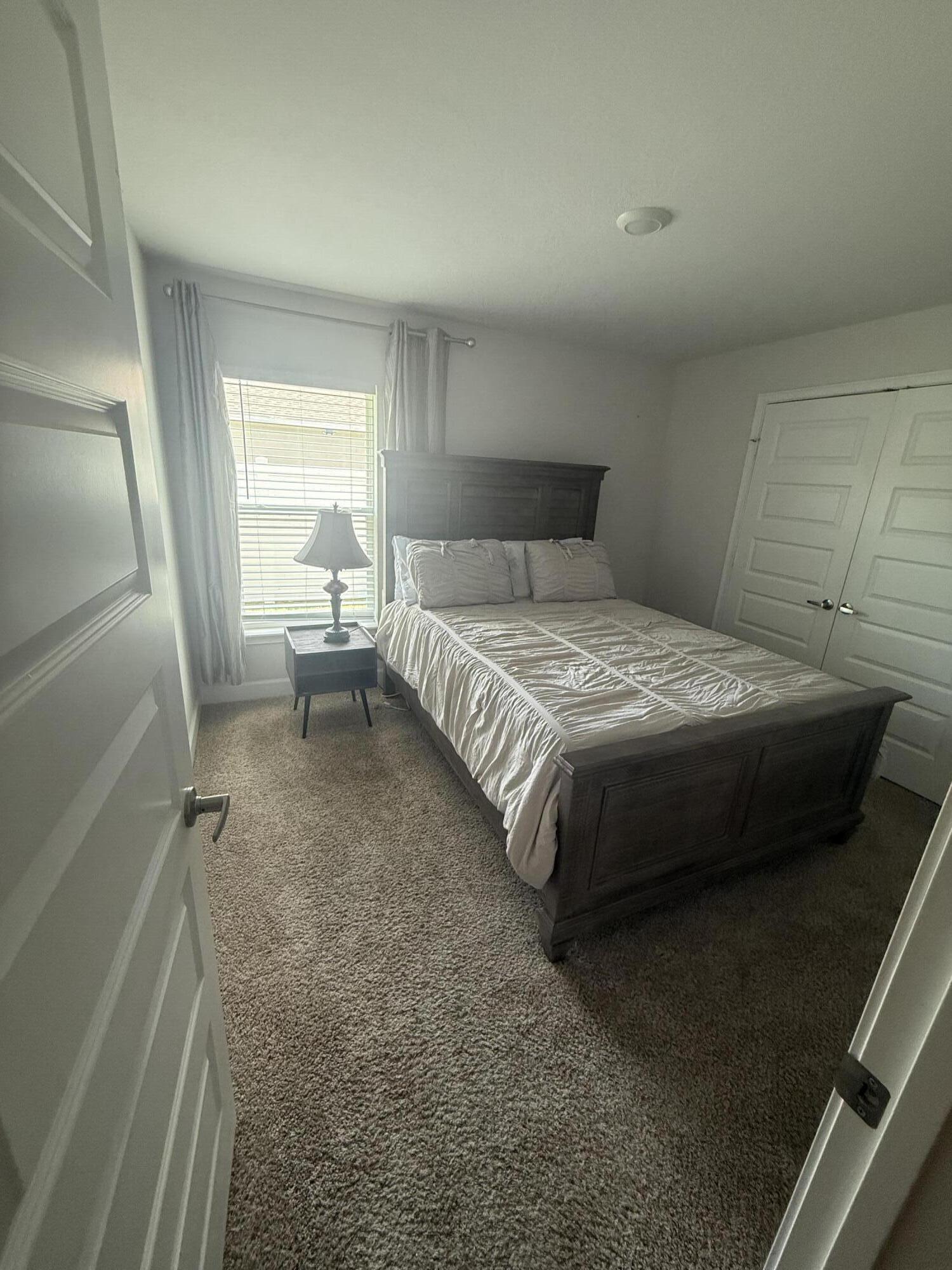 PORT ST LUCIE SECTION 40 - Residential Lease