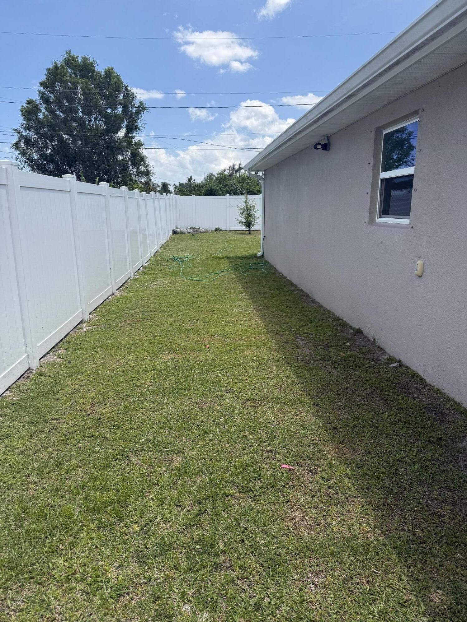 PORT ST LUCIE SECTION 40 - Residential Lease