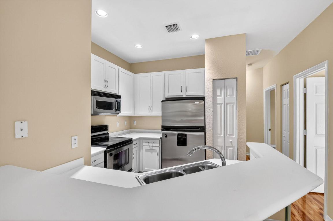 Magnolia Bay - Residential