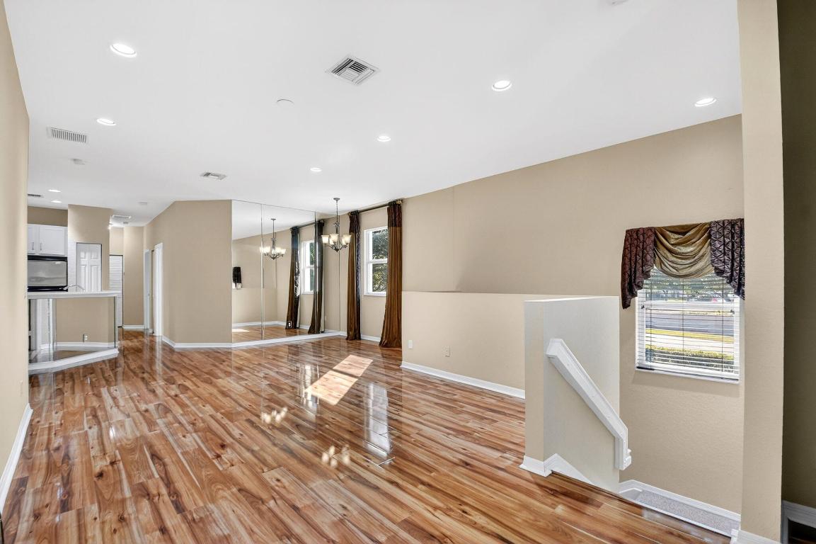 Magnolia Bay - Residential