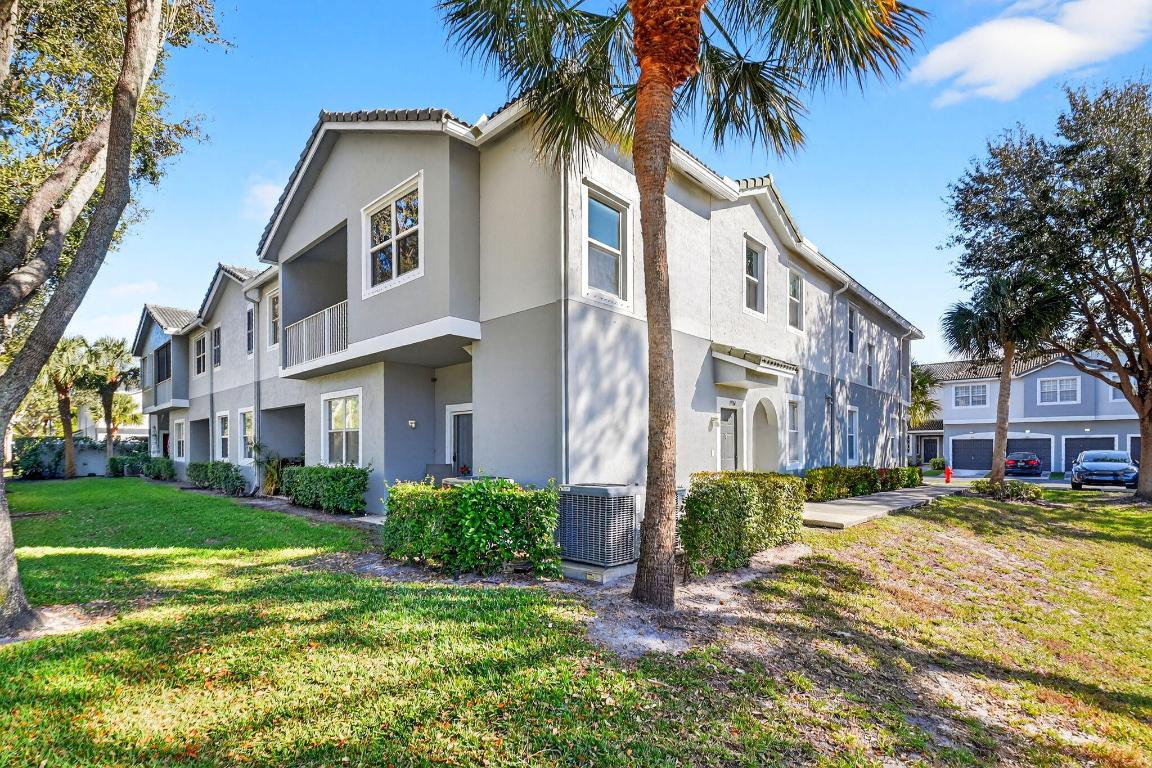 Magnolia Bay - Residential