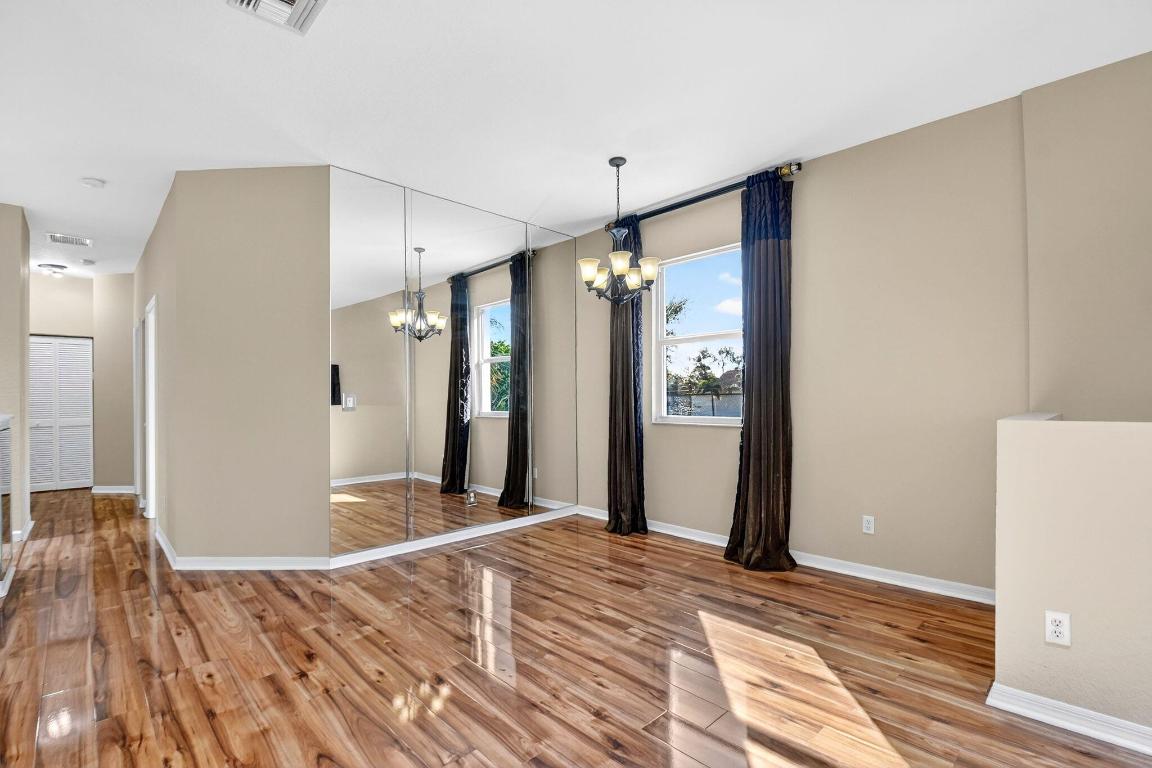 Magnolia Bay - Residential