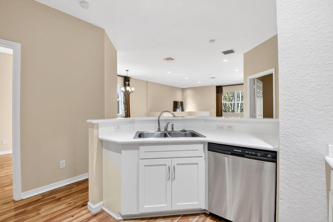 Magnolia Bay - Residential