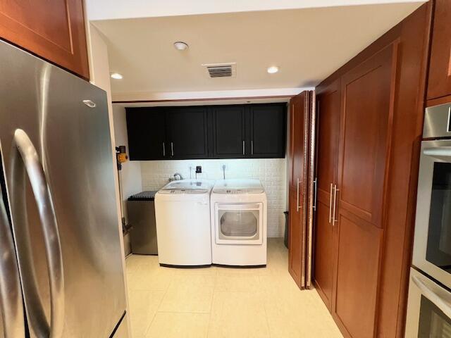 HILLSBORO OCEAN CLUB COND - Residential