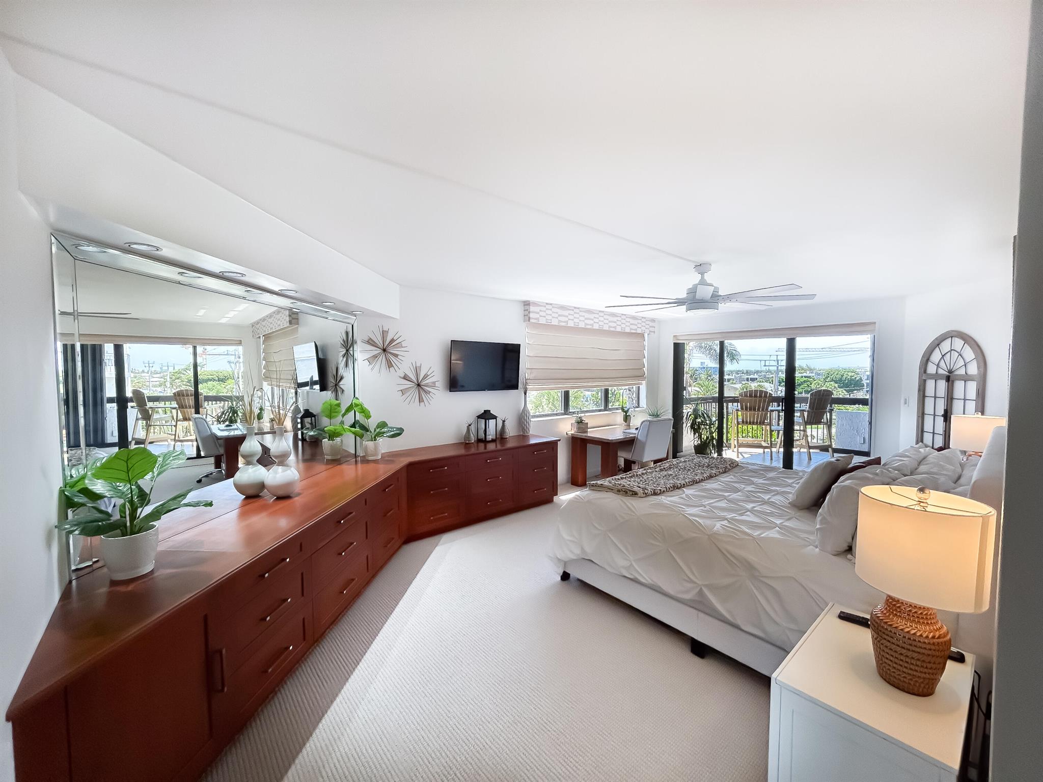 HILLSBORO OCEAN CLUB COND - Residential