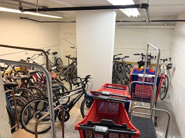 HILLSBORO OCEAN CLUB COND - Residential