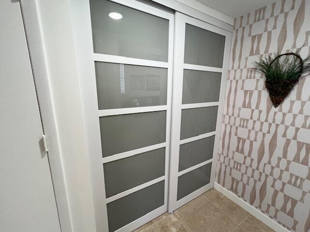 HILLSBORO OCEAN CLUB COND - Residential