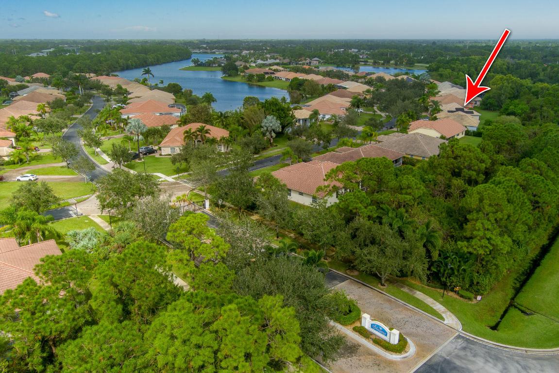 SAWGRASS LAKES PHASE 4 - Residential